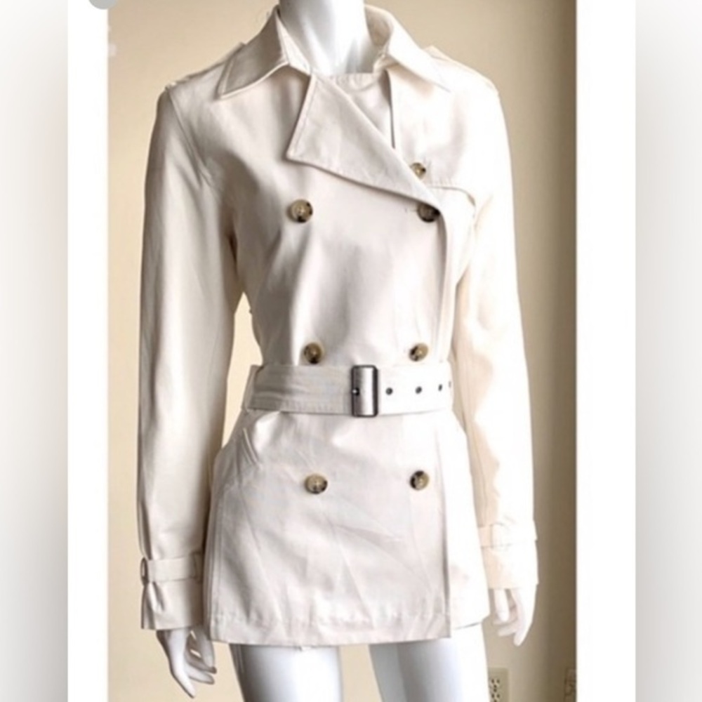 Vintage Eddie Bauer woman’s double breasted trench coat - small